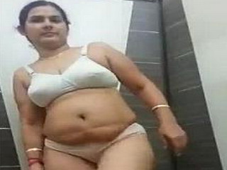 Desi Mom Get Nude For Boyfriend