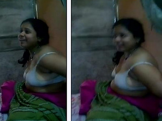 sudha aunty in bra exposing