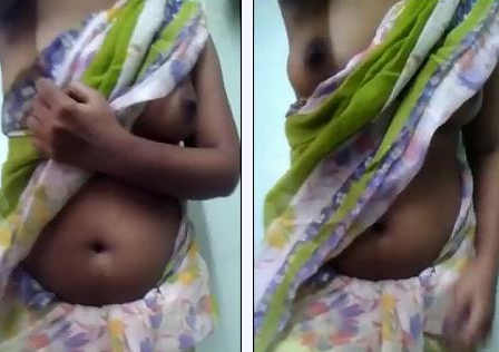 Indian babe Sanu showing her boobs and pussy in saree
