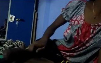 Tamil Sister Give Handjob and Bro pressing her boobs