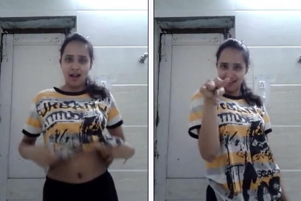 Delhi Babe Simran Selfie wid Awesome Figure n Audio