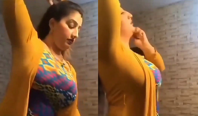 tarki dewar recording her bhabhi while she dress up