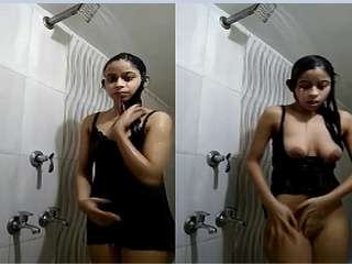 Today Exclusive- Cute Desi Girl Bathing and Fingerring part 1