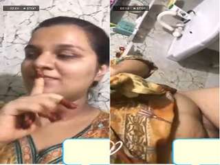 Today Exclusive- Horny Desi Girl Showing Her Boobs and Pussy on Video Call Part 1