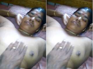 Today Exclusive- Mature Telugu Wife Nude Video Capture By Hubby PArt 2
