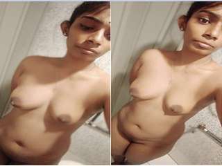 Today Exclusive-Tamil Malaysian Girl Nude Selfie