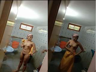 Today Exclusive-Sexy Desi Girl Bathing Video Capture By Hidden Cam part 3