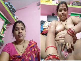 Today Exclusive-Horny Odia Bhabhi Masturbating with amazing expression part 3