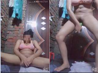 Today Exclusive- Sexy Desi Girl Enjoying Masturbating