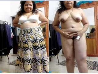 Today Exclusive-Horny Mallu Aunty Showing Her Nude Body