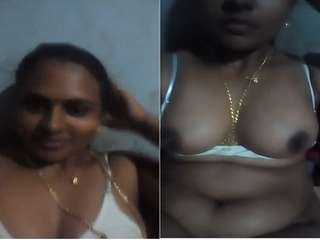 Today Exclusive- Sexy Mallu Girl Showing Her Boobs and Pussy