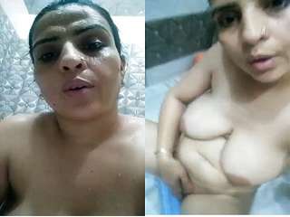 Today Exclusive-Horny Bhabhi Record Nude Selfie