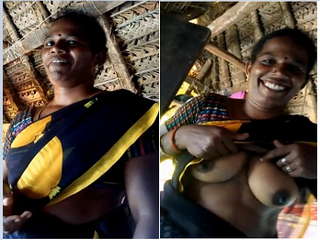 Exclusive- Tamil Randi Showing Her Boobs