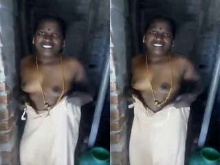 Today Exclusive-Horny Mallu Girl Nude Video Record By Hubby