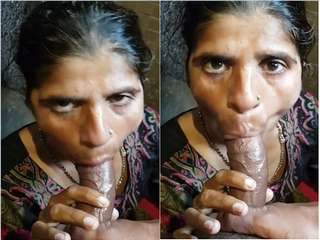 Today Exclusive- Desi Randi Bhabhi Sucking Dick Part 1