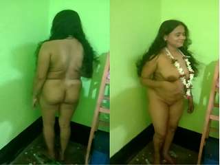Today Exclusive- Village Wife Nude Video Record by Husband