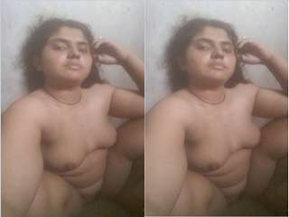 Today Exclusive- Horny Desi Bhabhi Record her Nude Selfie
