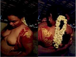 Exclusive- Sexy Mallu Bhabhi Strip Her Cloths and Romance With Deaver