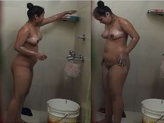 Today Exclusive- Cute Desi Girl Nude Dance in Bathroom