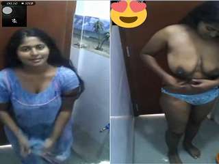 Today Exclusive- Sexy Desi Girl Showing Her Nude Body And bathing On Video Call Part 3