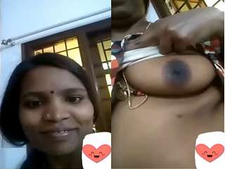 Today Exclusive- Tamil Bhabhi Showing her Boobs and Pussy On Video call
