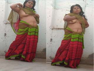 Today Exclusive- Desi Randi Bhabhi Nude Dance And Blowjob Part 3