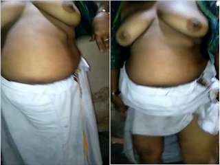 Exclusive- Big Boob Mallu Bhabhi Strip Her Cloths and Ready to Ride Hubby Dick