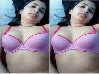 Today Exclusive-  Super Hot NRI Wife Boob Visible part 2