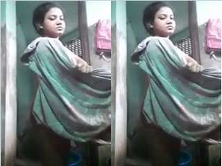 Today Exclusive- Desi Village Girl Showing Her Nude Body and Bathing part 2