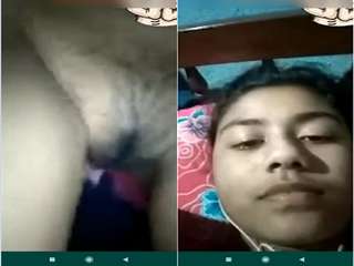 Today Exclusive- Desi Girl Showing Pussy On Video Call