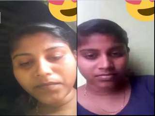 Today Exclusive- Desi Tamil Girl Showing Her Boobs on Video Call Part 2