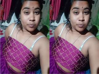 Today Exclusive- Cute Odia Girl Showing Her Boobs and Pussy On Video Call