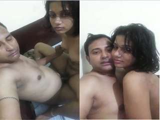 Today Exclusive -Cute Desi Girl Fucked By Lover