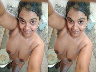Today Exclusive – Cute Desi girl Record  Her Nude Selfie For Lover Part 2