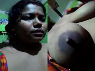 Today Exclusive – Horny Desi Bhabhi Record Nude Selfie For Hubby Part 2