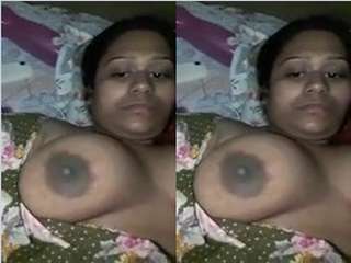 Today Exclusive- Horny Desi Bhabhi Showing Her Big Boobs and Pussy Part 2