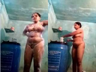 Today Exclusive-Tamil Bhabhi Record her Bathing and Wearing Video For Lover Part 2
