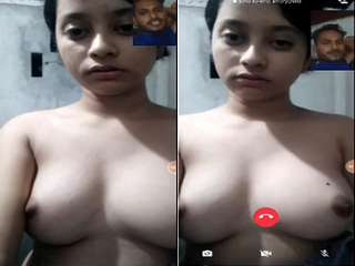 Today Exclusive-Cute Desi Girl Showing Her boobs and Pussy On VIdeo Call