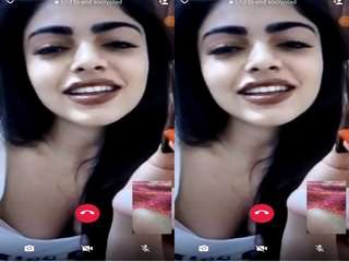 Today Exclusive- Sexy Desi Girl On Video Call