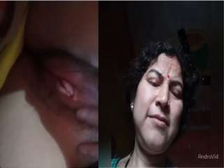 Today Exclusive- Assami Bhabhi Showing Her Pussy Part 2