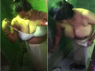 Today Exclusive- Hubby Record Wife Strip cloths and Bathing Video