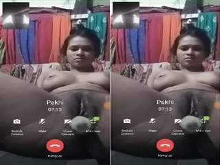 Today Exclusive- Bangla Girl Showing Her Nude Body On Video Call