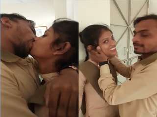 Today Exclusive – Desi Lover Kissing