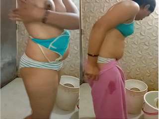 Today Exclusive- Desi Bhabhi Strip her Cloths and Ready for Bathing Part 2