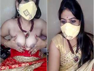 Today Exclusive- Horny Desi Bhabhi Showing Her Boobs and Pussy On Cam Show Part 2