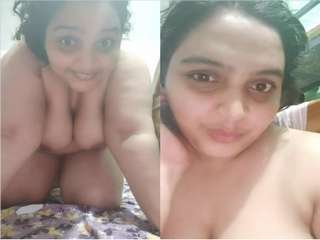 Today Exclusive- Horny Desi Bhabhi Showing her Boobs and Pussy