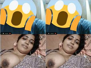 Today Exclusive- Desi Bhabhi Showing Her Boobs To Lover On Video Call Part 2