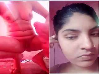 Today Exclusive- Sexy Desi Girl Showing Her Nude Body