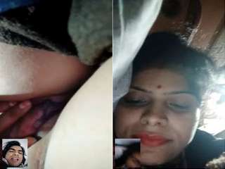 Today Exclusive- Bhabhi Showing Her Boobs and Pussy On Video Call