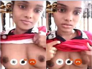 Today Exclusive- Cute Lankan Girl Showing Boobs On video Call